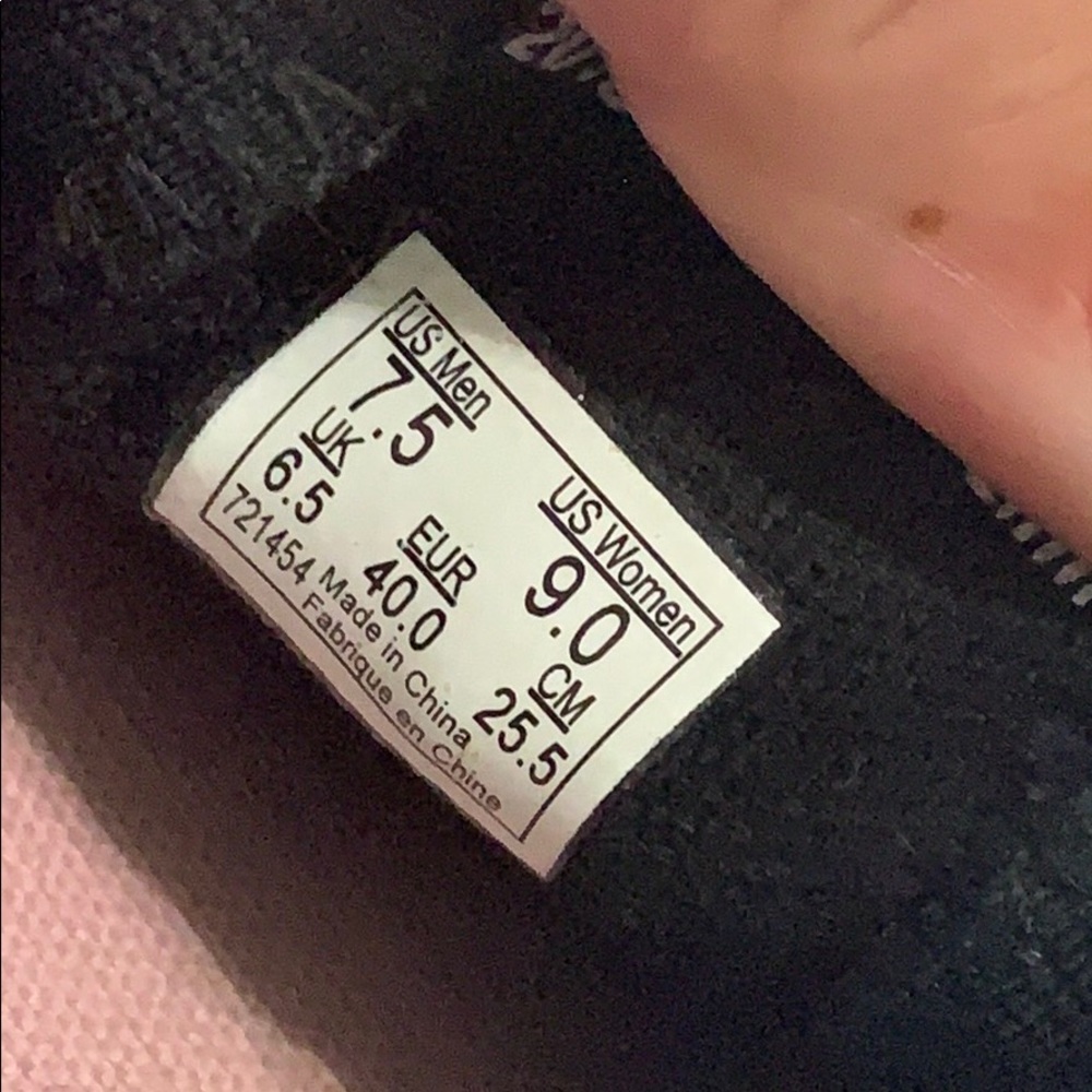 🌸👀Checkered Lazy Eye Vans 🌸! RARE 👀!! SOLD OUT - Picture 11 of 11